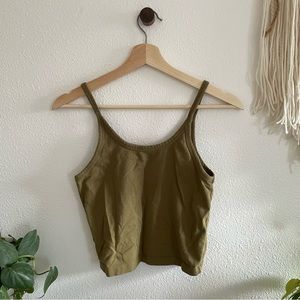 ARQ // Tank Top // Olive